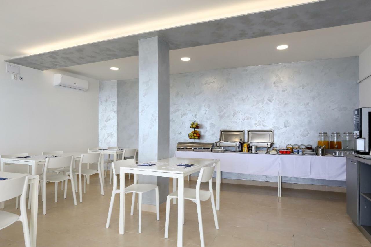 Beach Rooms Split Подстрана Екстер'єр фото