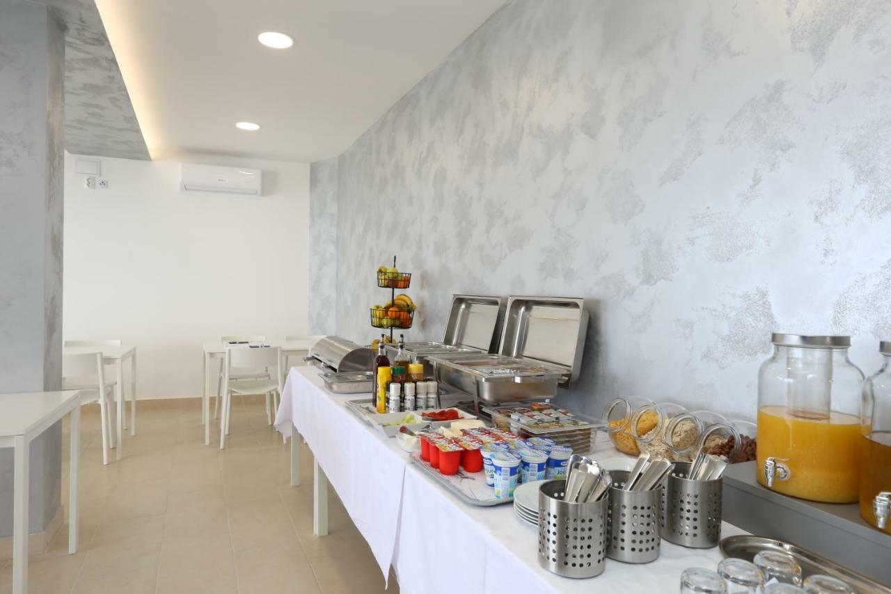 Beach Rooms Split Подстрана Екстер'єр фото